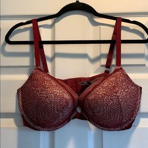 Red lace design VS very sexy push up bra